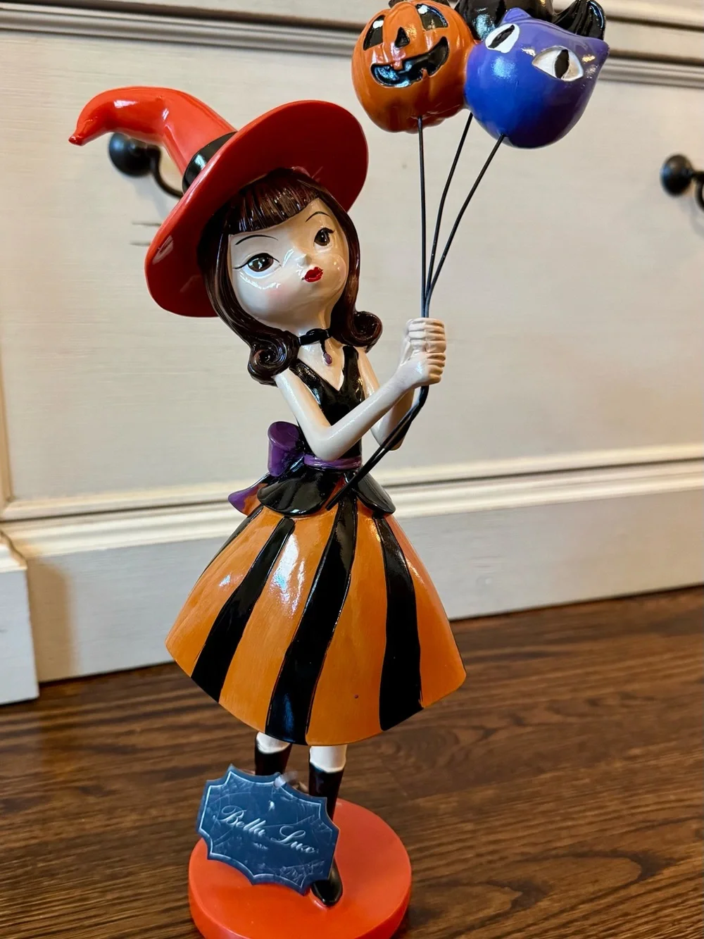Viral Bella Lux Girl In Witch Costume Dress With Halloween Balloons